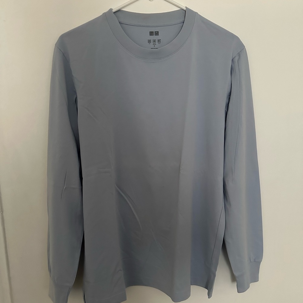 Uniqlo Powder Blue Long Sleeve Airism Tee